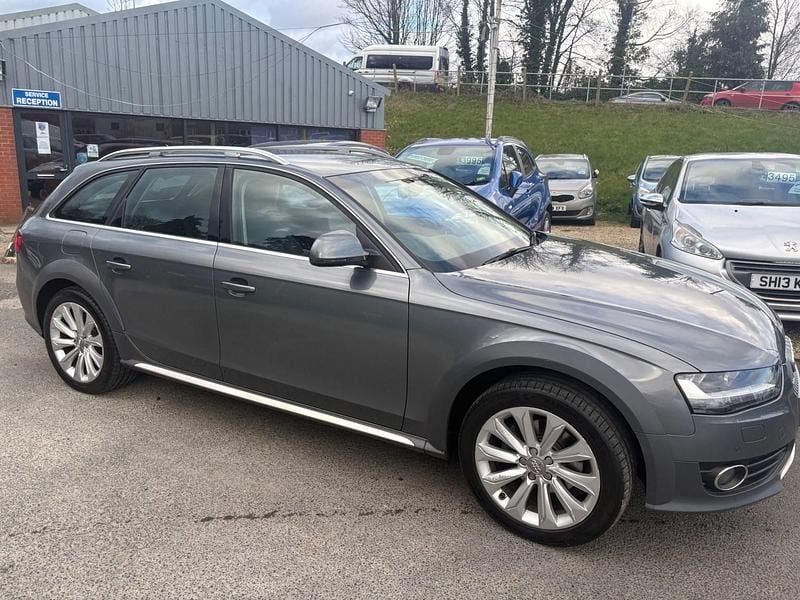 Used Audi A4 Allroad Design 177 HP (130 kW) 2014 Grey Estate
