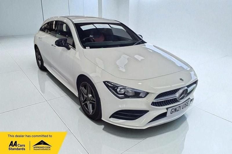 Used Mercedes CLA200 Shooting Brake AMG line 163 HP (119 kW) 2021 White Estate