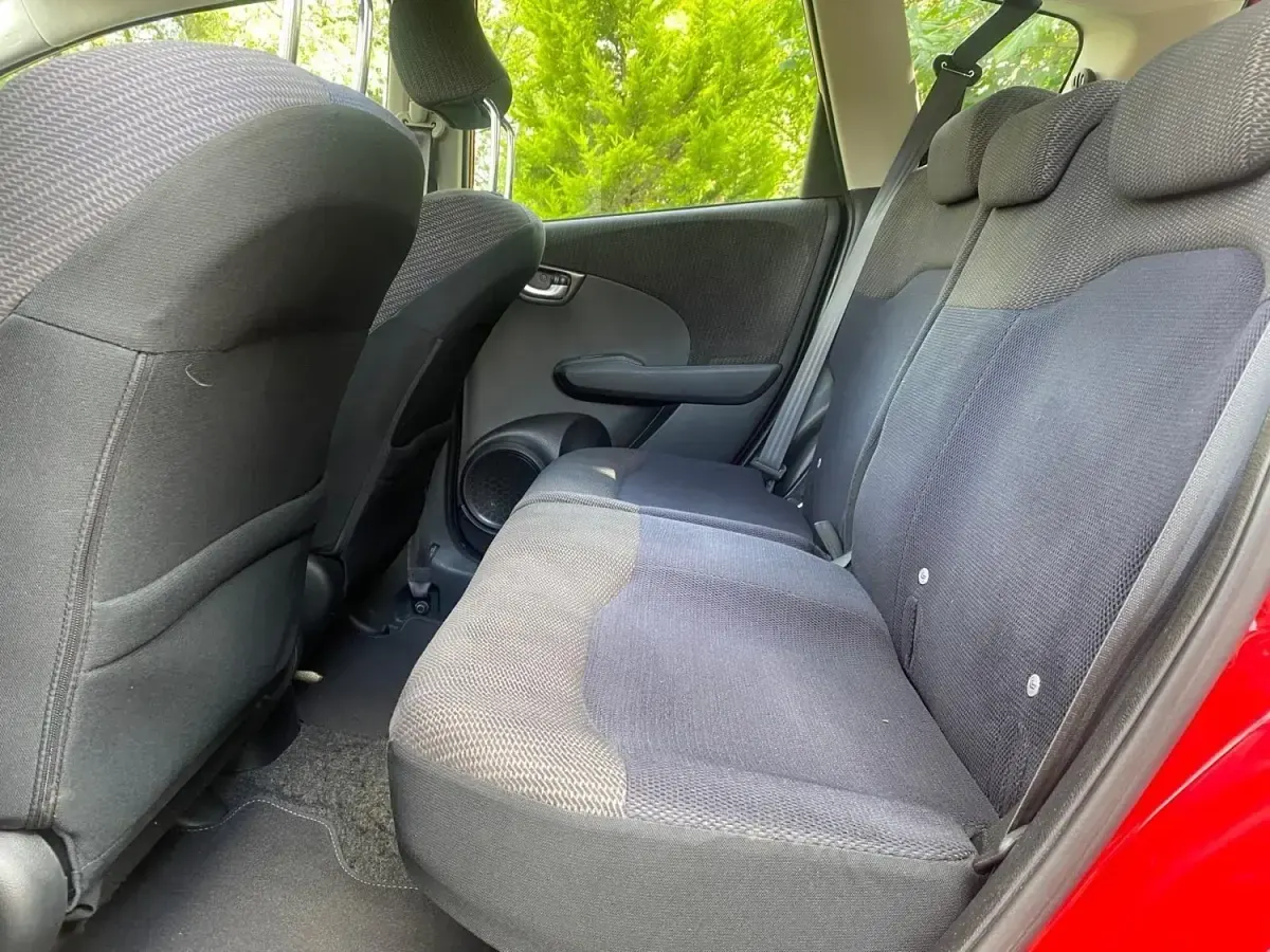 Używany Honda Jazz ES 2011 Czerwony Hatchback