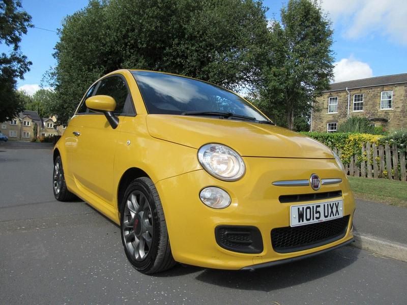 Yellow Used 2015 Fiat 500 S Hatchback | £4,795 (Fair price) - Image 1/4
