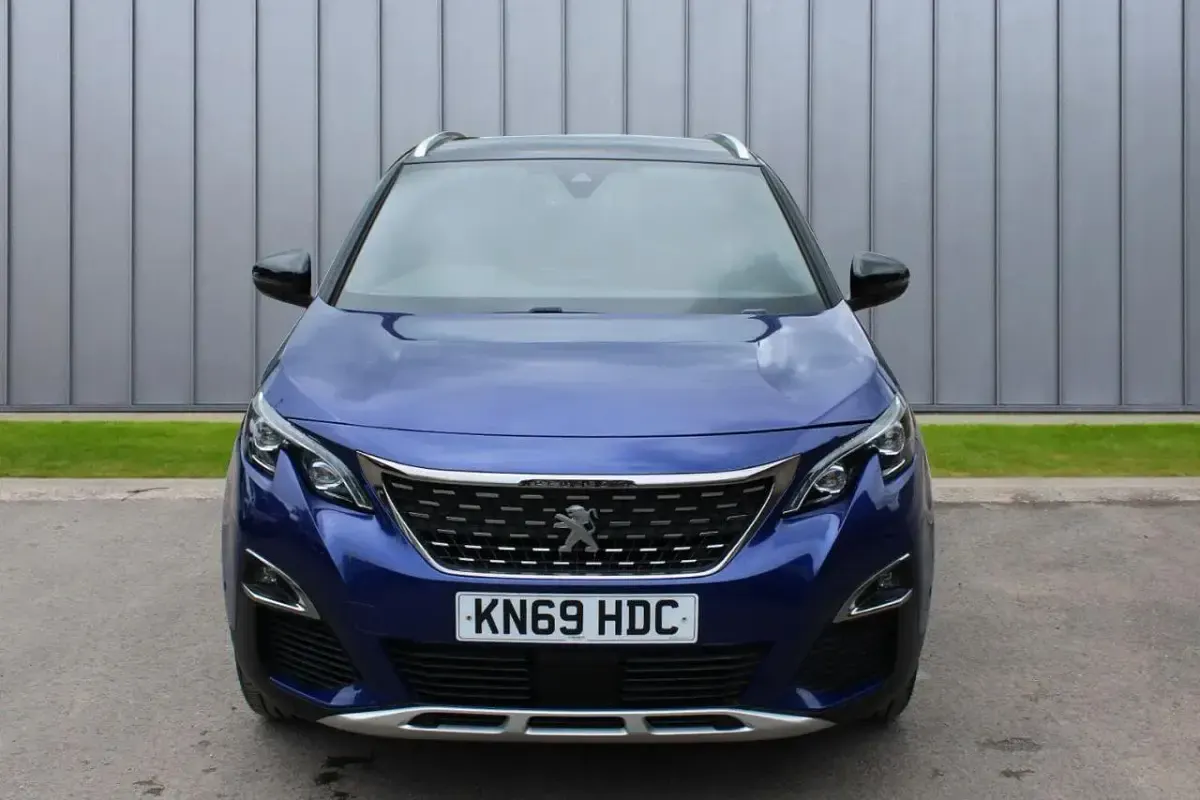 Second-hand Peugeot 3008 GT-line 129 CP (94 kW) 2019 Albastru SUV