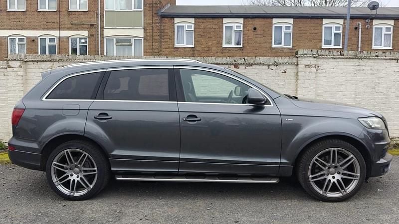 Used Audi Q7 S-line plus 245 HP (180 kW) 2013 Grey SUV