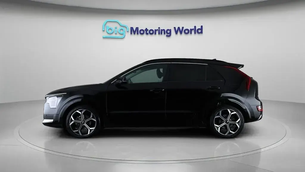 Used Kia Niro 141 HP (103 kW) 2022 Black SUV