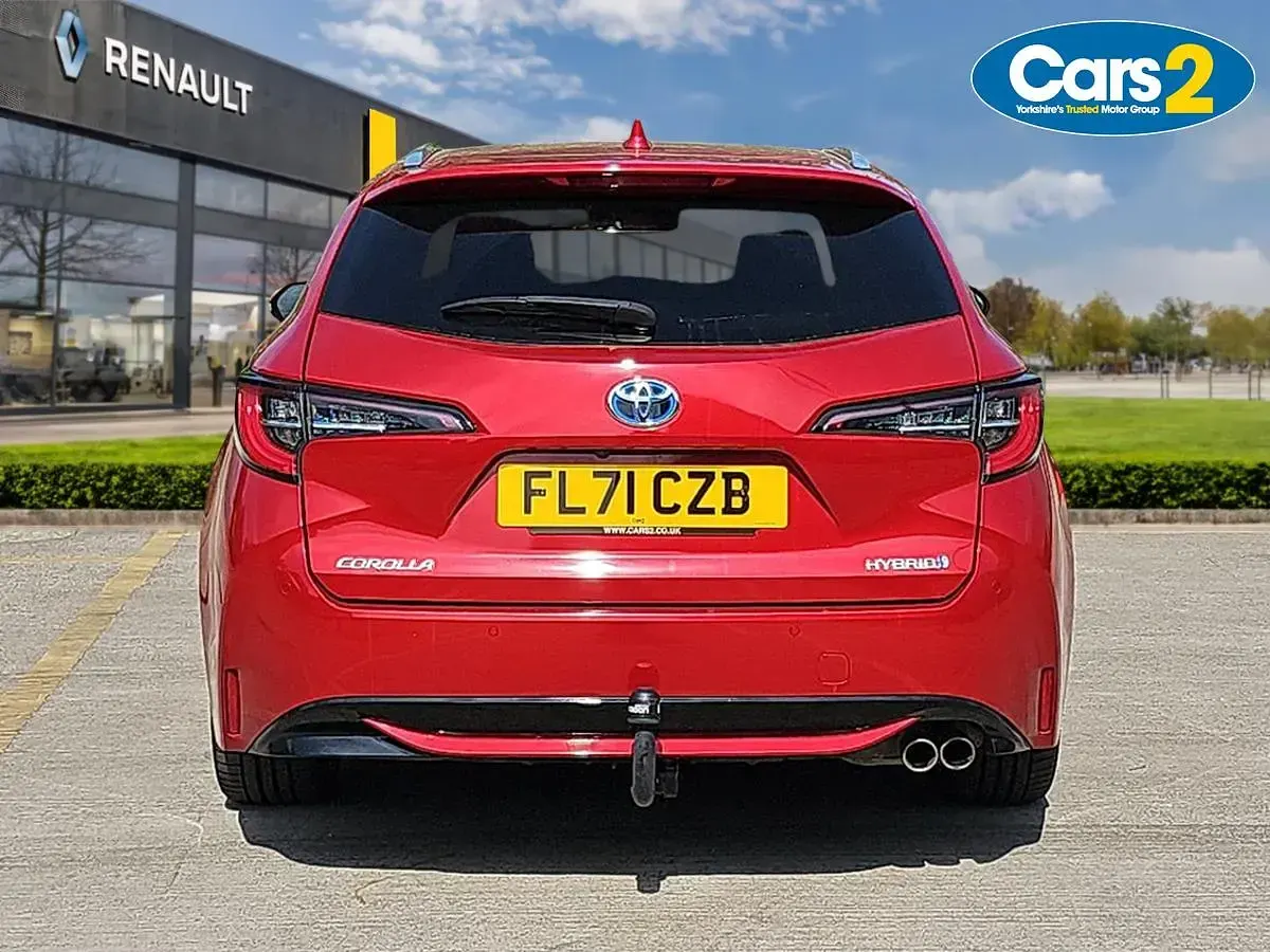 Used Toyota Corolla 180 HP (132 kW) 2021 Red Estate