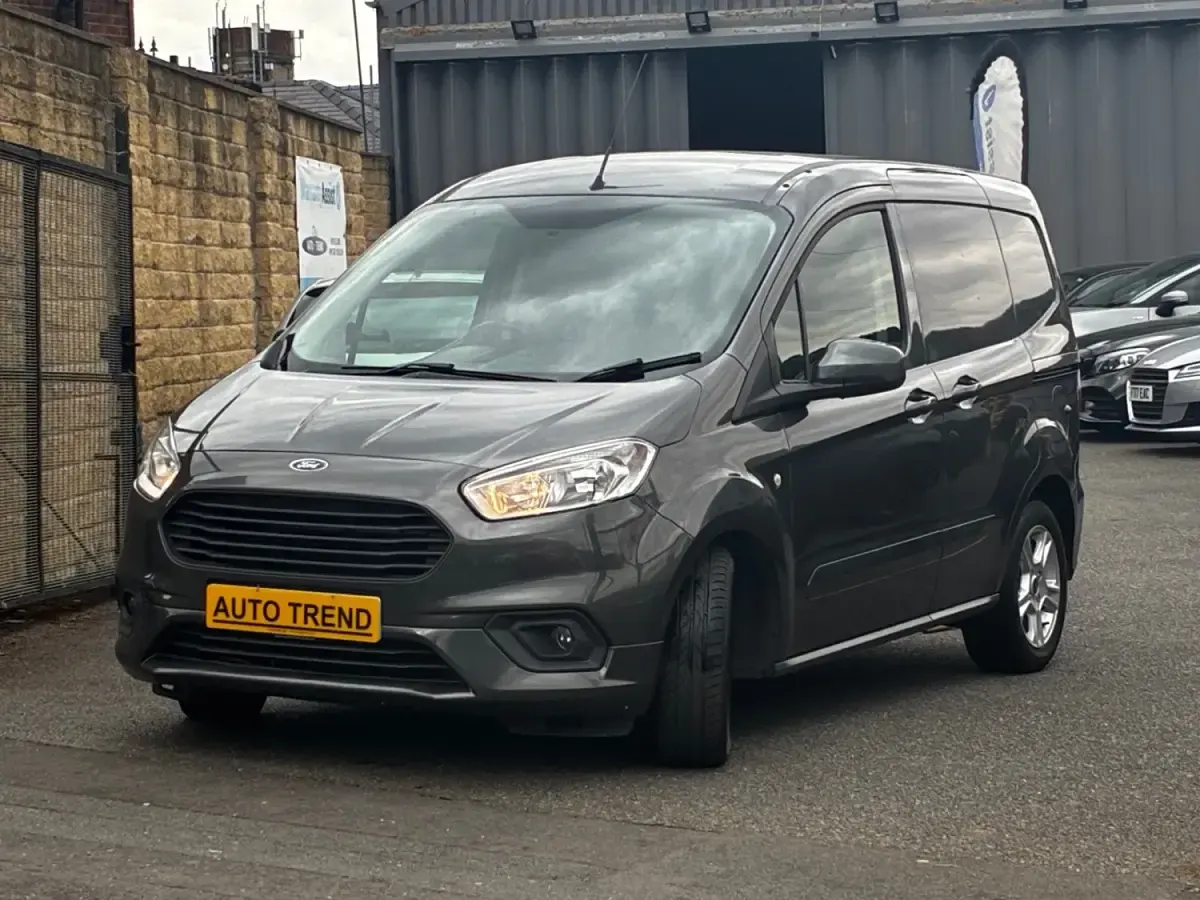 Używany Ford Transit Limited 100 KM (73 kW) 2020 Szary Van
