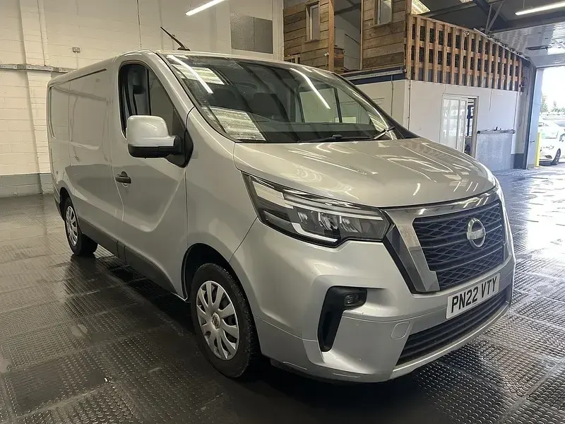 Used Nissan Primastar Acenta 130 HP (95 kW) 2022 Grey MPV