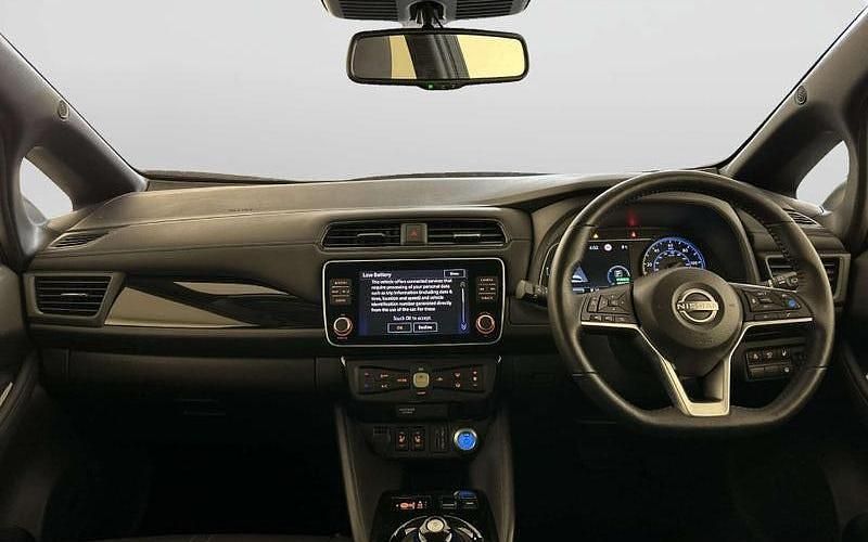 Used Nissan Leaf Shiro 110 kW (150 HP) 2025 Hatchback