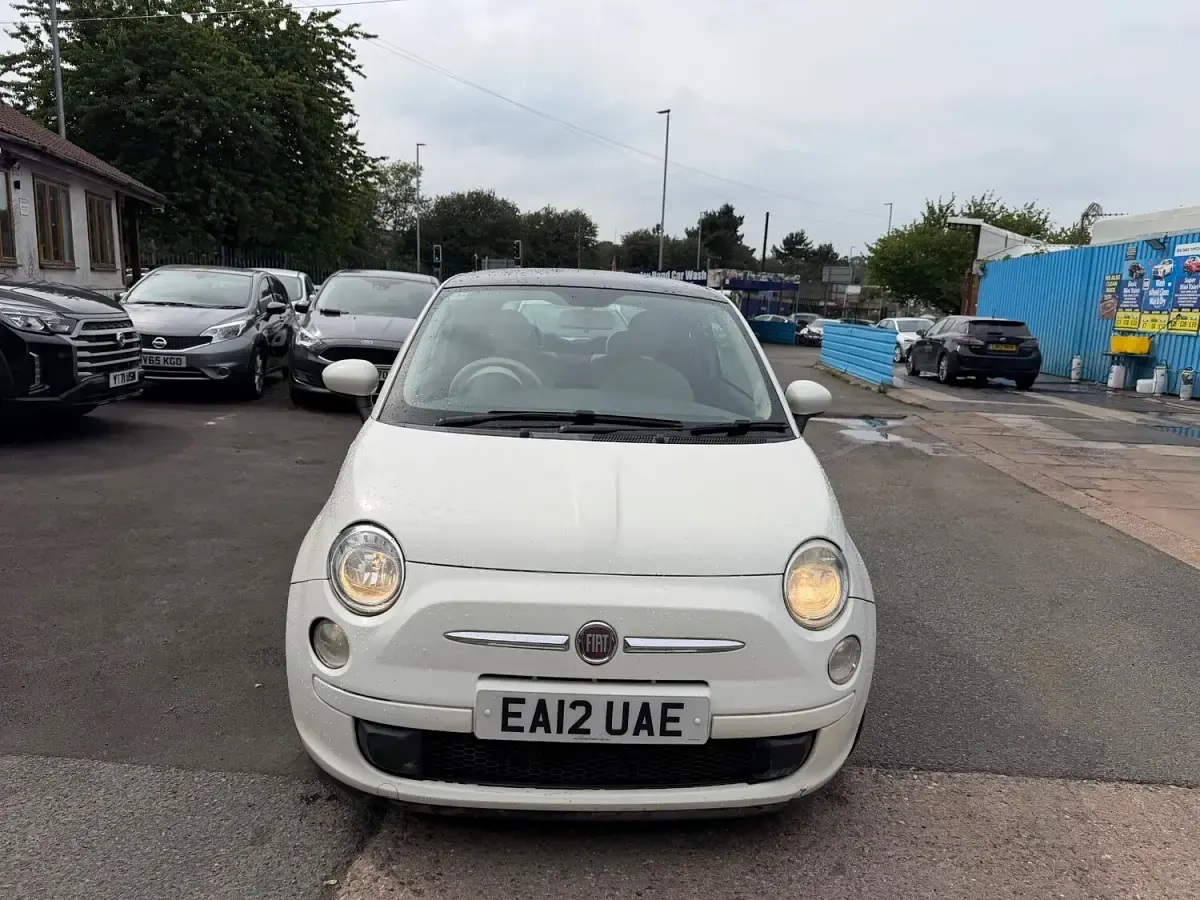 Used Fiat 500 Lounge 2012 White Hatchback