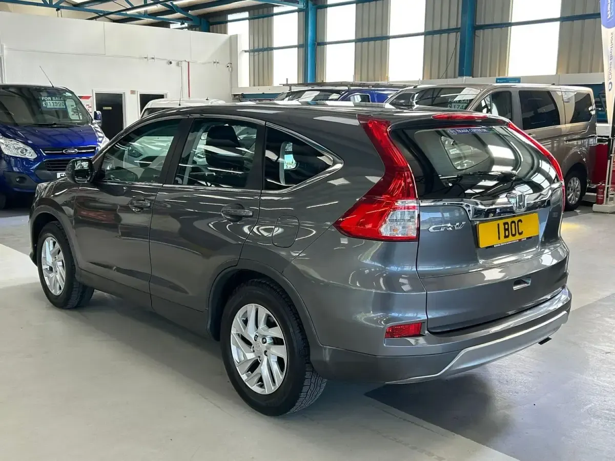 Begagnad Honda CR-V S 120 HK (88 kW) 2018 Grå SUV