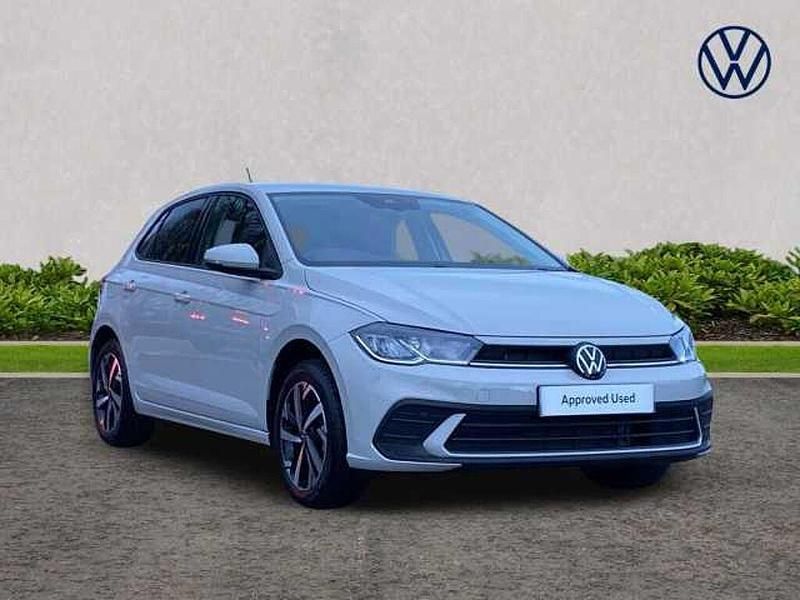 Used 2025 VW Polo | £21,190 (Fair price) - Image 1/4