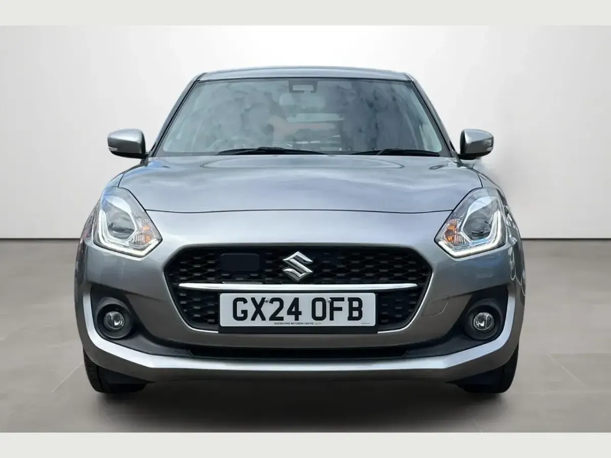 Gebraucht Suzuki Swift SZ5 82 PS (60 kW) 2024 Grau Kleinwagen