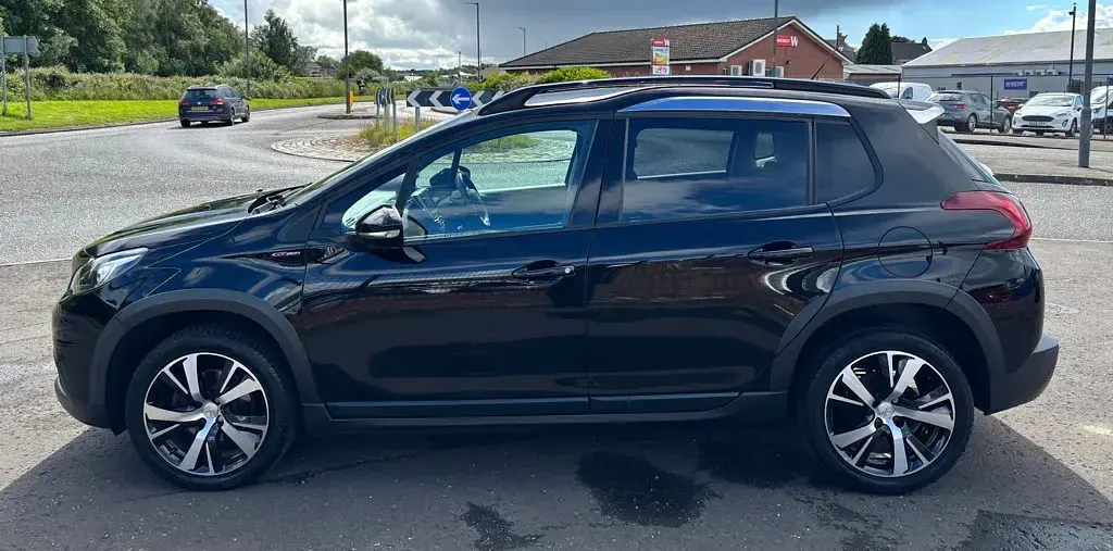 Used Peugeot 2008 GT-line 110 HP (80 kW) 2019 Black SUV