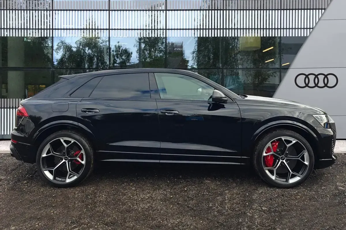 Used Audi Q8 Performance 2025 Black SUV