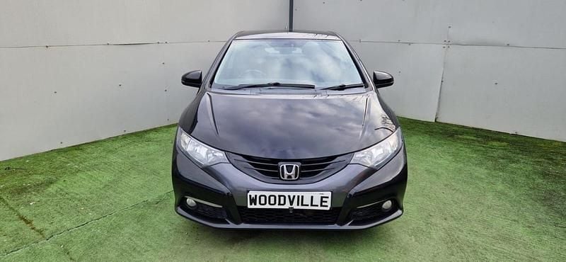 Used Honda Civic ES 118 HP (86 kW) 2013 Black Hatchback