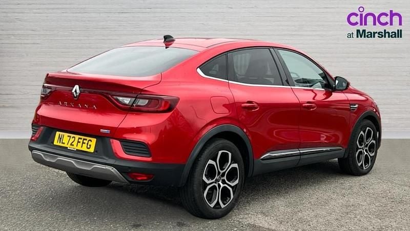 Usado Renault Arkana Version S 142 HP (104 kW) 2023 Vermelho SUV