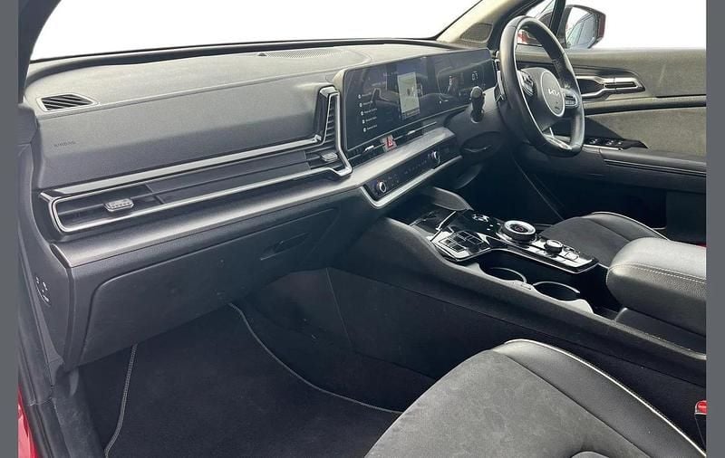 Used Kia Sportage GT-Line 180 HP (132 kW) 2022 Red SUV