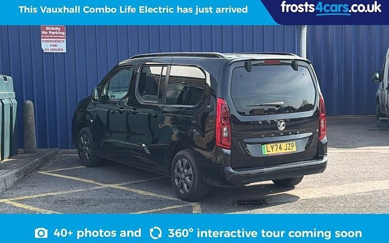 Used Vauxhall Combo Ultimate 100 kW (136 HP) 2026 MPV