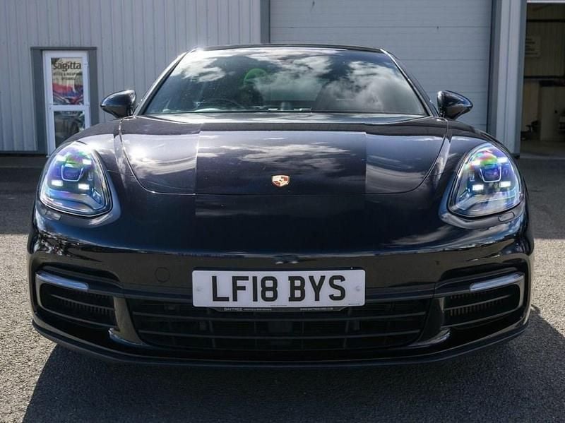 Used Porsche Panamera 462 HP (339 kW) 2018 Black Hatchback