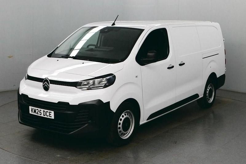 Used Citroën Dispatch 120 HP (88 kW) 2025 White MPV