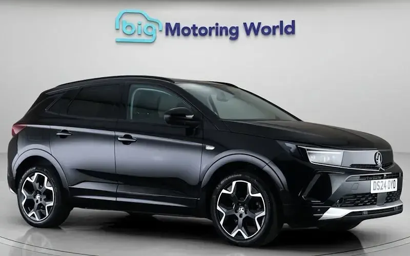 Used Vauxhall Grandland X Ultimate 131 HP (96 kW) 2024 SUV