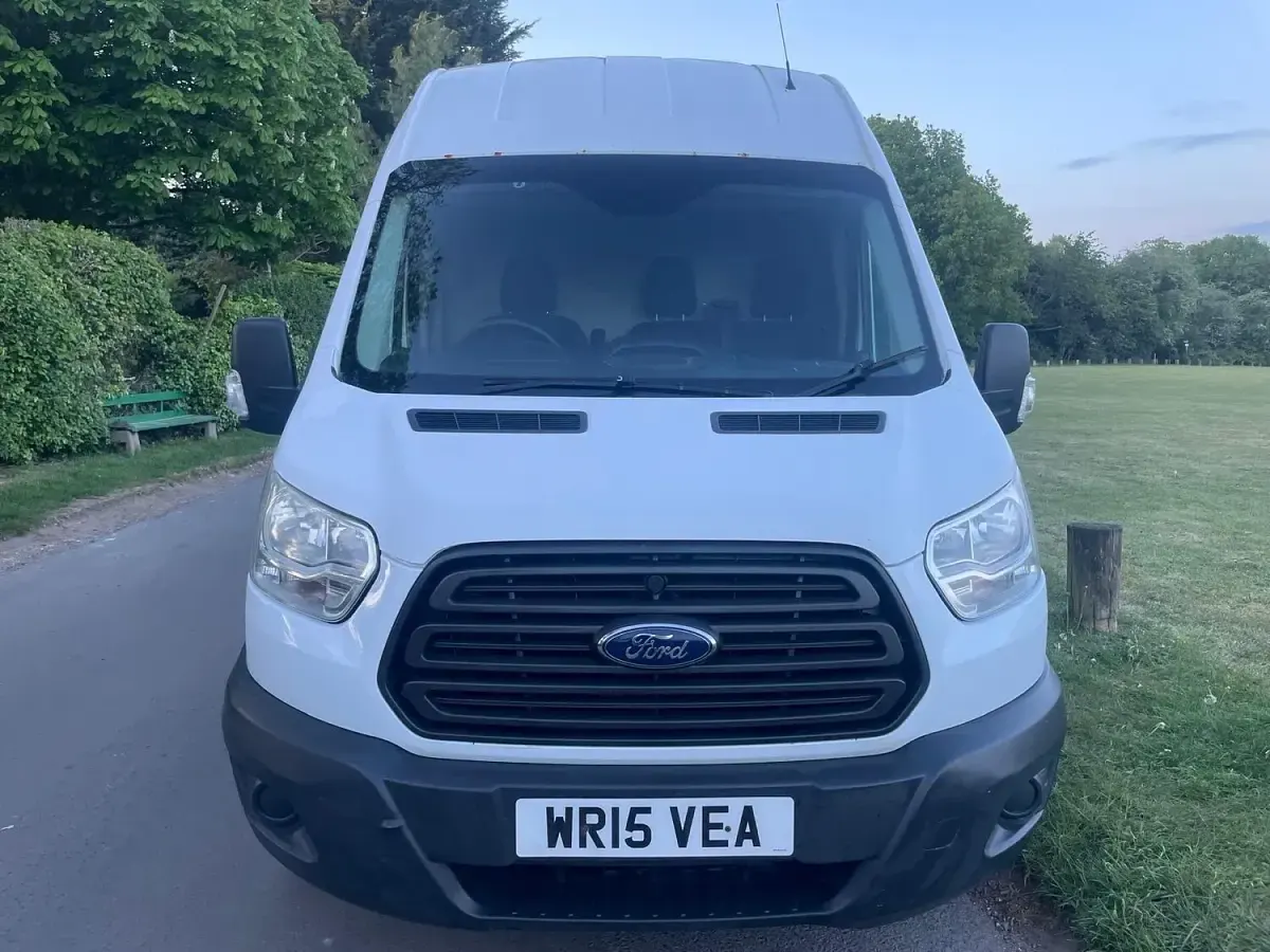Used Ford Transit 125 HP (91 kW) 2015 White Van