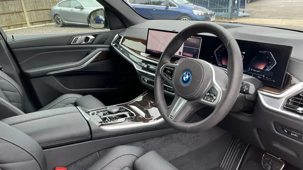 Gebraucht BMW X5 M Sport 482 PS (354 kW) 2025 Schwarz SUV