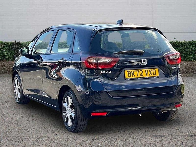 Used Honda Jazz Hybrid 109 HP (80 kW) 2022 Midnight blue beam Hatchback