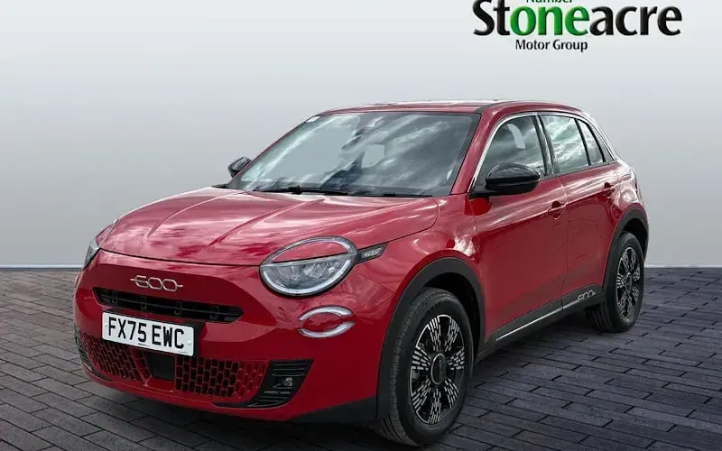 New Fiat 600 136 HP (100 kW) 2025 SUV