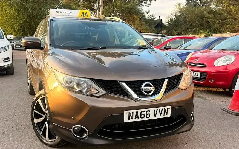 Used Nissan Qashqai Tekna 116 HP (85 kW) 2016 SUV