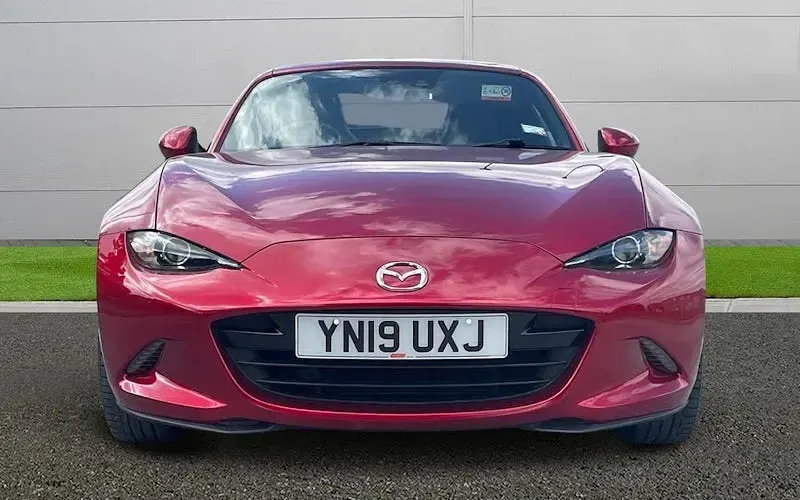 Używany Mazda MX5 Inclusive 184 KM (135 kW) 2019 Czerwony Kabriolet