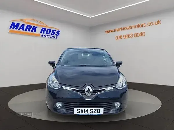 Used Renault Clio Dynamique 75 HP (55 kW) 2014 Black Hatchback