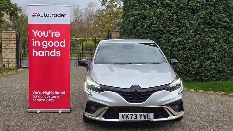 Used Renault Clio V Engineered 2023 Silver Hatchback