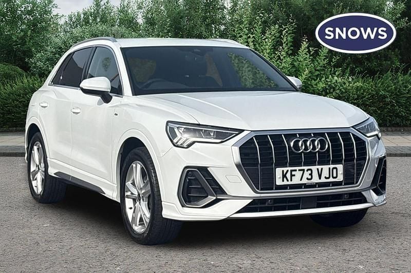Used Audi Q3 S-Line 150 HP (110 kW) 2024 White SUV