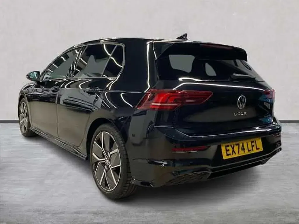 Used VW Golf VIII 150 HP (110 kW) 2024