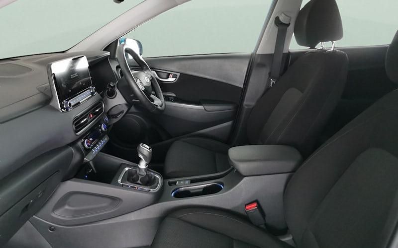 Used Hyundai Kona Premium 120 HP (88 kW) 2022 Blue SUV