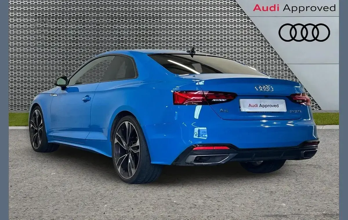 Used Audi A5 Comfort 200 HP (147 kW) 2021 Blue Coupe