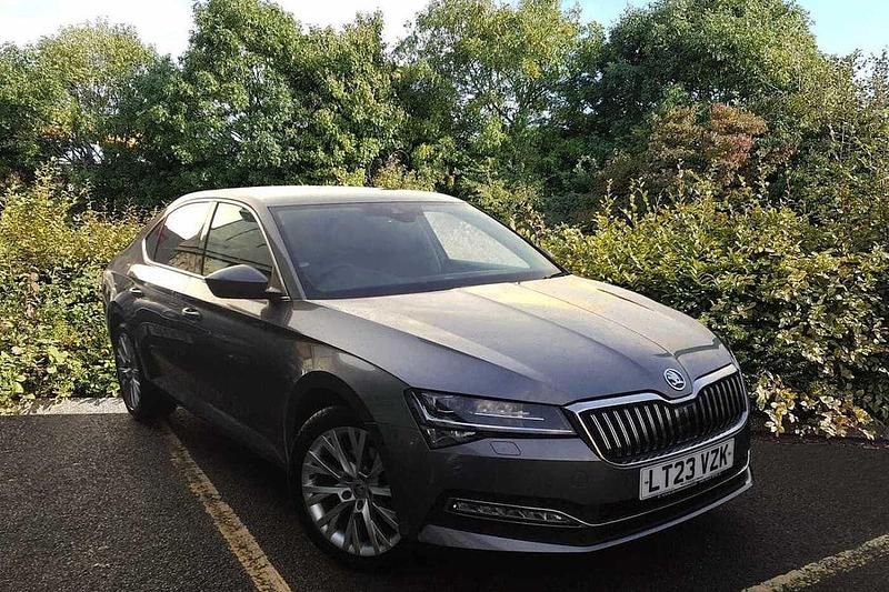 Used Skoda Superb SE L 160 HP (117 kW) 2023 Graphite grey metallic Hatchback