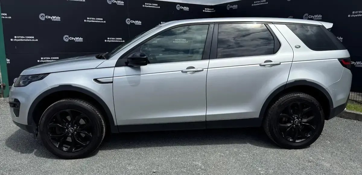 Used Land Rover Discovery 4 HSE 2015 Silver SUV