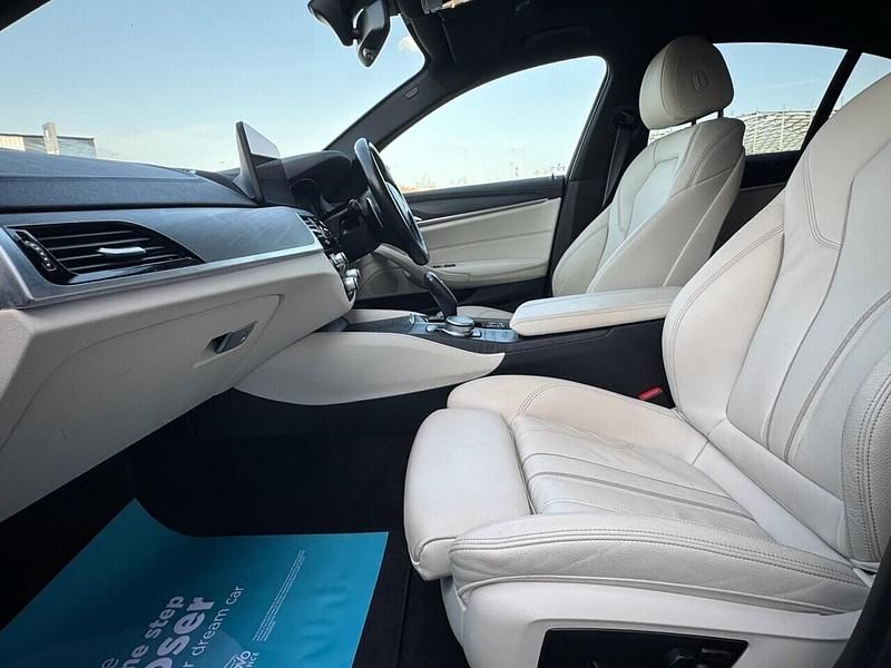 Used BMW 530 M Sport 286 HP (210 kW) 2021 Blue Sedan