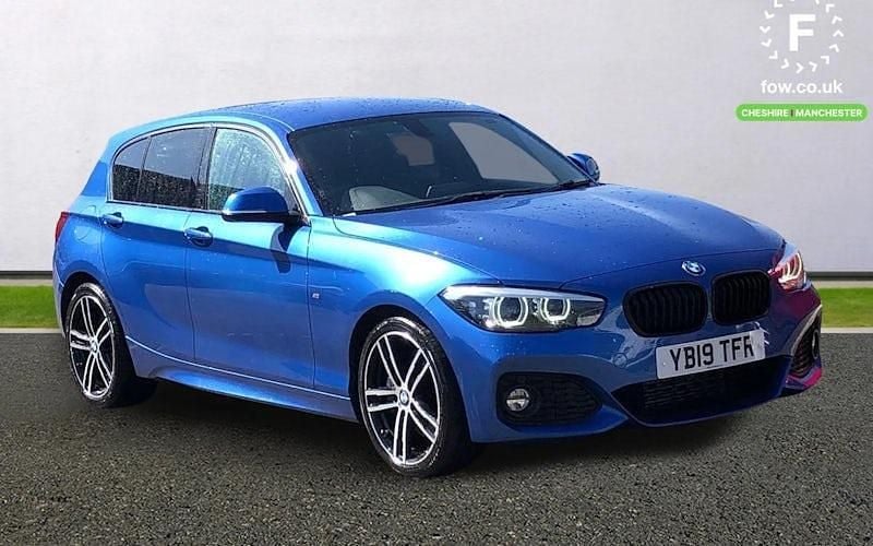 Begagnad BMW 118 M Sport 150 HK (110 kW) 2019 Halvkombi