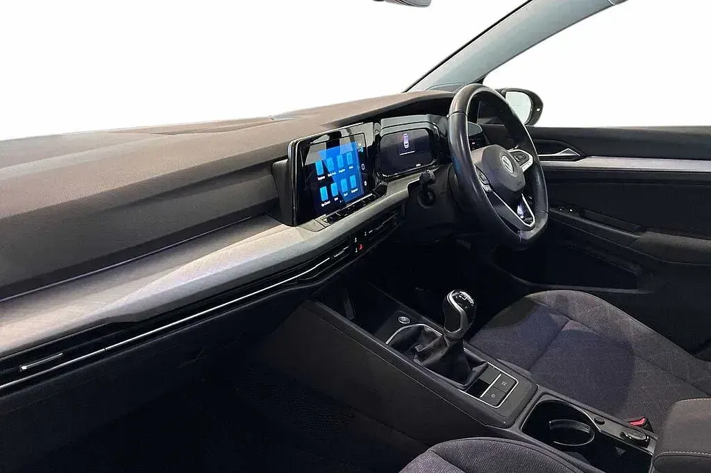 Used VW Golf VIII 130 HP (95 kW) 2022