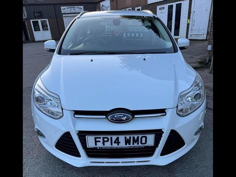 White Used 2014 Ford Focus Titanium X Estate | £5,495 (Fair price) - Image 1/4
