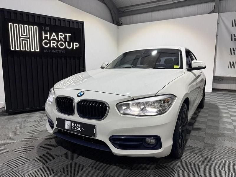 Used BMW 116 Sport Line 116 HP (85 kW) 2017 White Hatchback