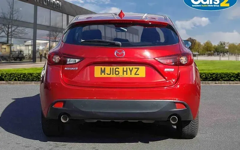 Używany Mazda 3 165 KM (121 kW) 2016 Czerwony Hatchback