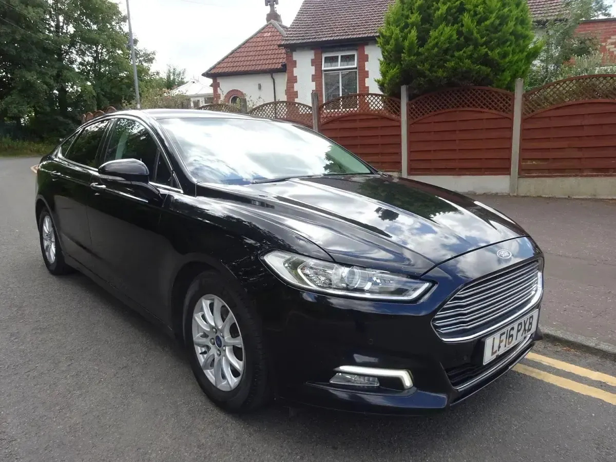 Used Ford Mondeo Titanium 2016 Black Hatchback