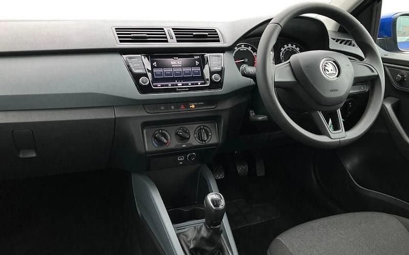 Used Skoda Fabia 60 HP (44 kW) 2020 Blue Hatchback