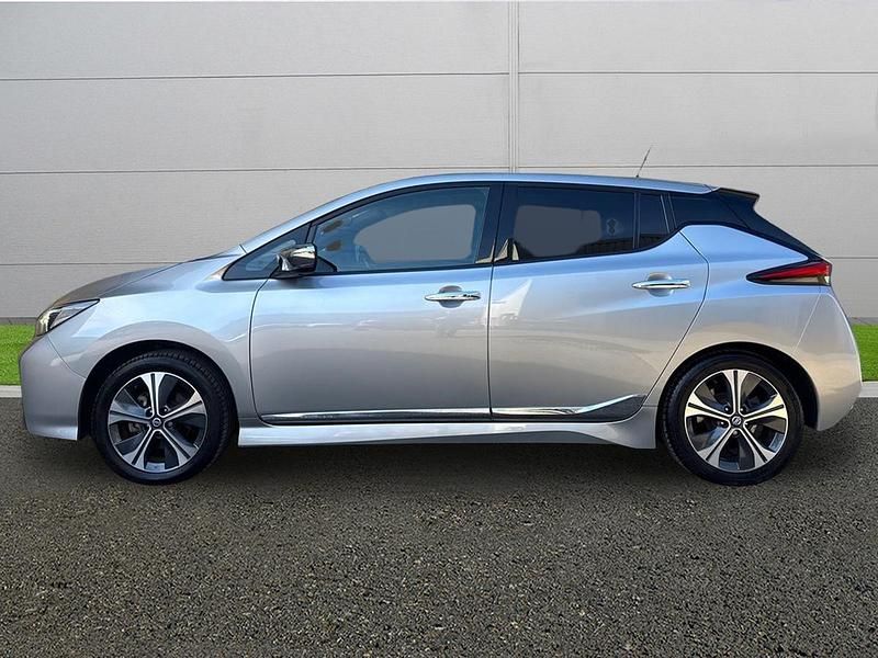 Used Nissan Leaf N-Connecta 110 kW (150 HP) 2020 Silver Hatchback