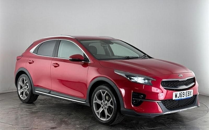 Red Used 2019 Kia XCeed SUV | £12,350 (Fair price) - Image 1/3
