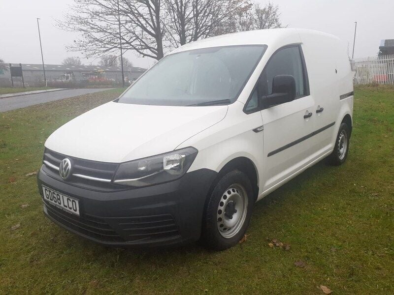 White Used 2019 VW Caddy Startline MPV | £11,495 (A bit pricey) - Image 1/4