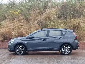 Used Hyundai Bayon SE 100 HP (73 kW) 2023 Grey SUV